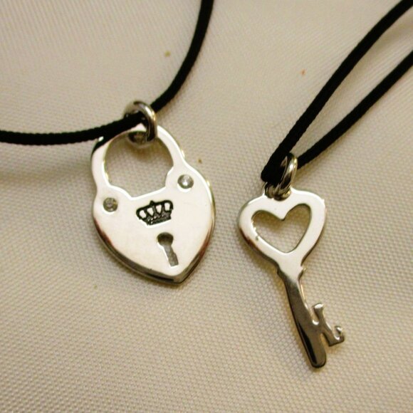 JUICY COUTURE Padlock Key Charm Necklace Pair ~ Juicy Couture LOVE Charm Set - Picture 1 of 14
